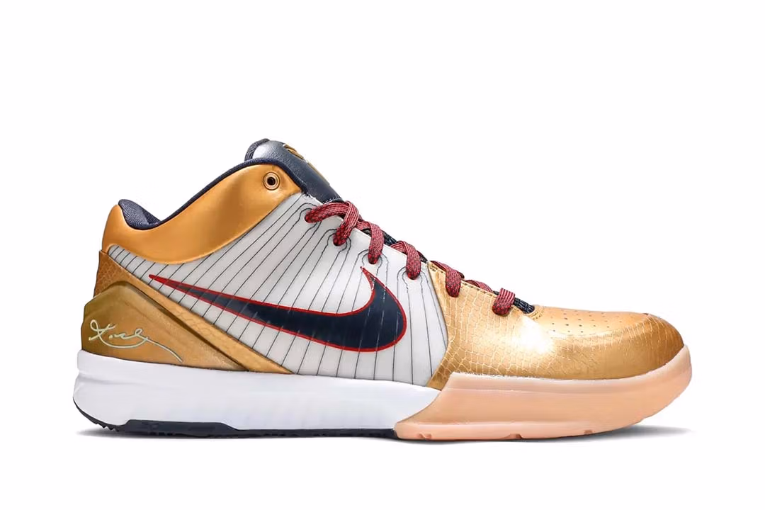 Nike Kobe 4 Protro Gold Medal - Image 2