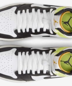 Alternative view of Jordan 1 High Golf Volt Gold