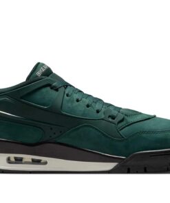 Alternative view of Jordan 4 RM SP Nigel Sylvester Grandma's Driveway