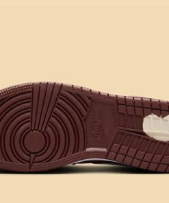 Jordan 1 Low Bread & Butter HF3202-200