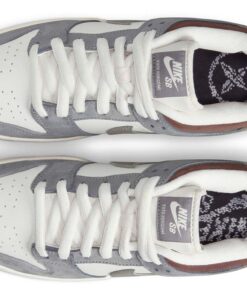 SB Dunk Low Yuto Horigome FQ1180-001