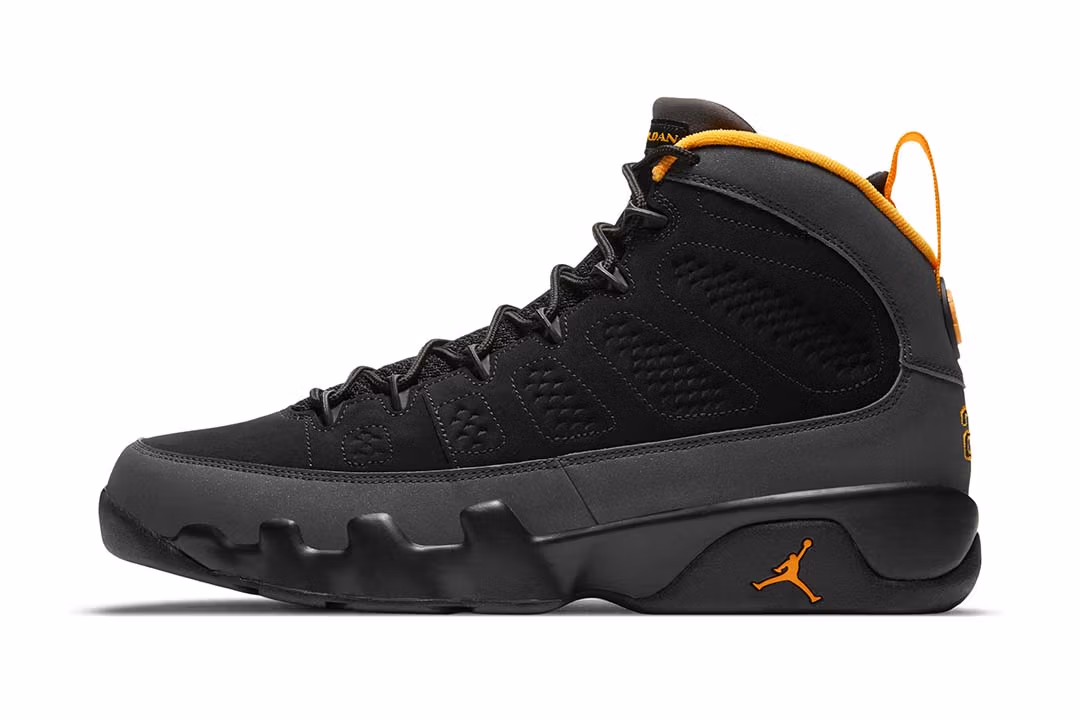 Air Jordan 9 University Gold CT8019-070