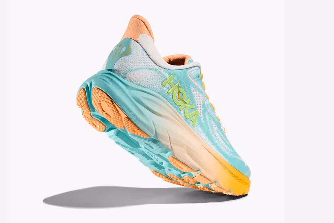 HOKA Clifton 10 Run Club Pack 1162031-BPRK