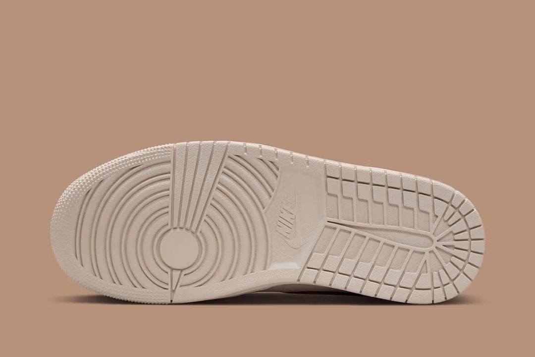 Jordan 1 Low SE Cozy Girl - W HV4268-120