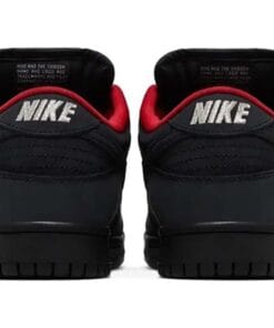 Nike SB Dunk Low Supreme 94 Black HQ8487-001