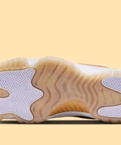 Jordan 11 Retro Low Mother's Day AH7860-102