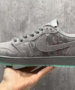 Jordan 1 Low Travis Scott x KAWS Grey D930155-002