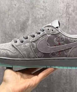 Jordan 1 Low Travis Scott x KAWS Grey D930155-002