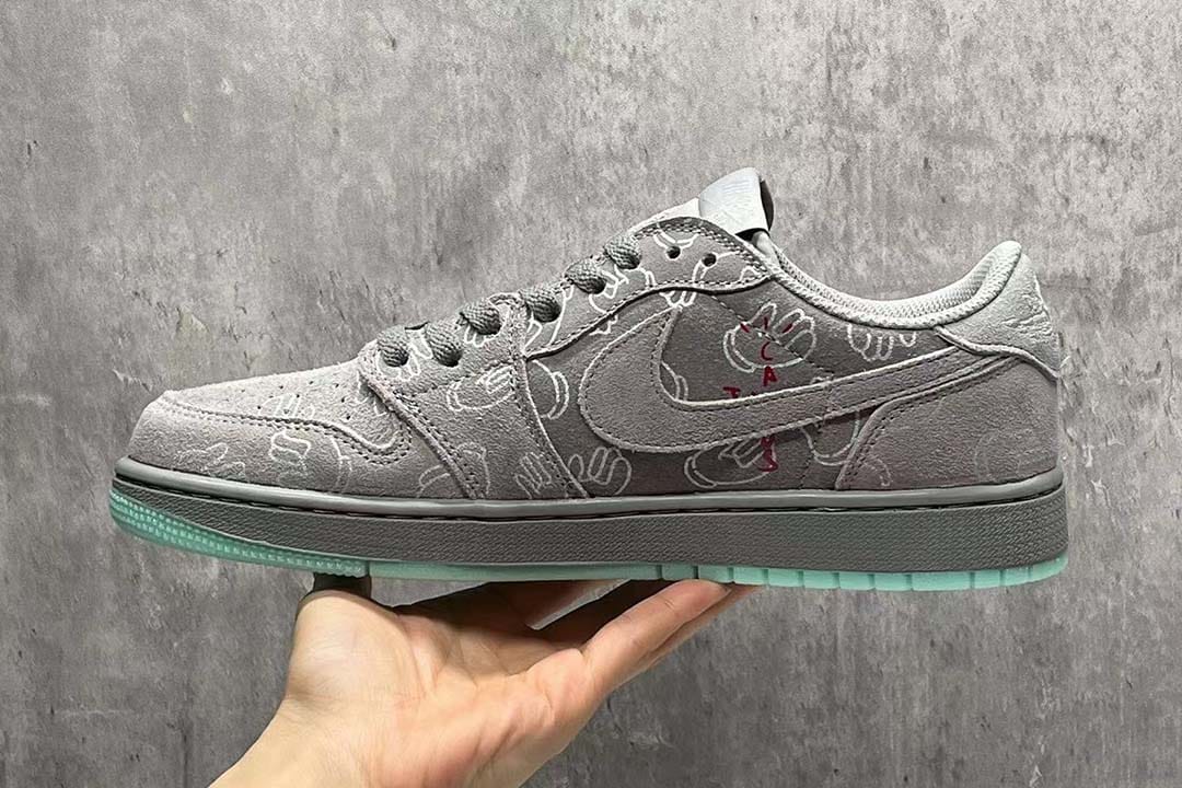 Jordan 1 Low Travis Scott x KAWS Grey D930155-002