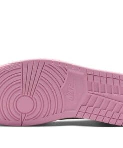 Jordan 1 Low x Travis Scott Muslin and Shy Pink IQ7604-100