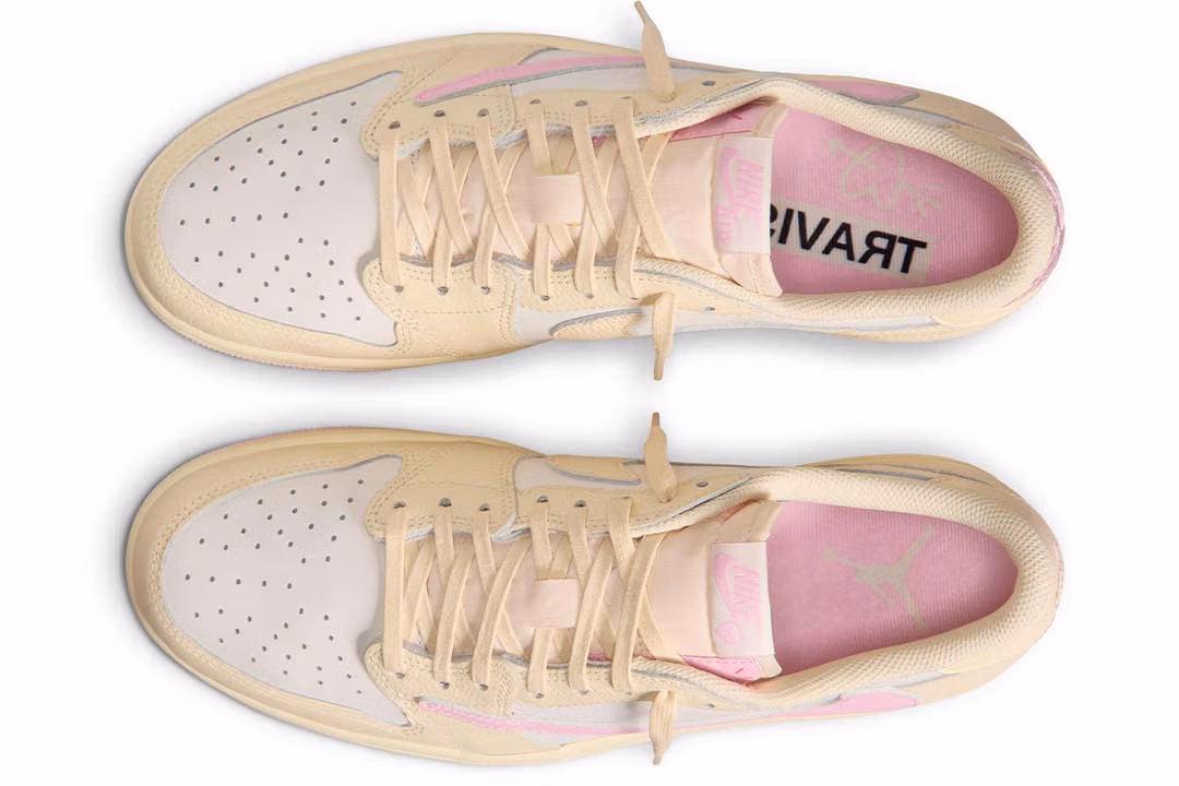 Jordan 1 Low x Travis Scott Muslin and Shy Pink IQ7604-100