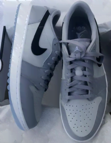 Jordan 1 Retro Low Golf Wolf Grey photo review