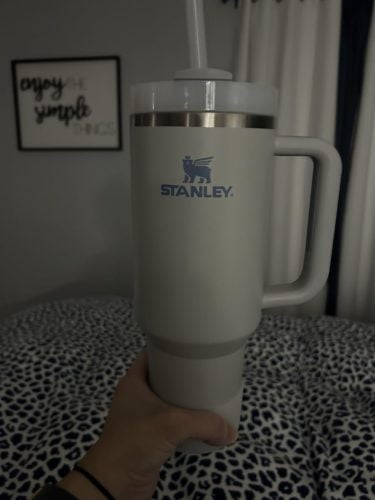 Fog Stanley 40 Oz. Quencher H2.0 FlowState Stainless Steel Vacuum Insulated Tumbler photo review