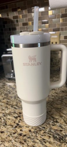 Cream Stanley 40 Oz. Quencher H2.0 FlowState Stainless Steel Vacuum Insulated Tumbler photo review